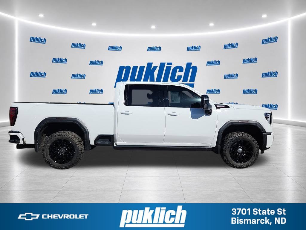 Used 2025 GMC Sierra 2500 AT4 w/ AT4 Premium Plus Package AWD/4WD image 6