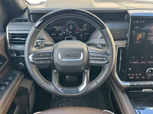 New 2026 GMC Yukon XL Denali Ultimate AWD/4WD image 12