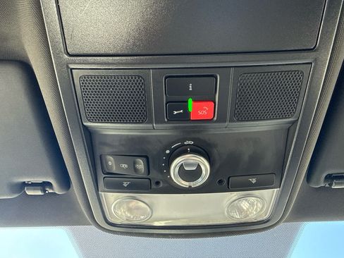Used 2014 Volkswagen Jetta GLI Autobahn FWD image 22