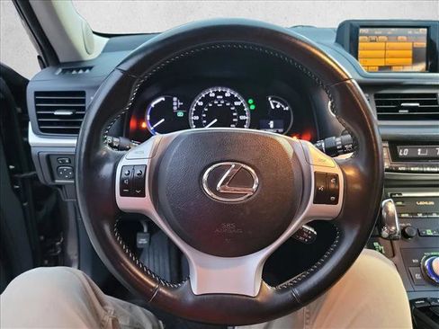 Used 2012 Lexus CT 200h Premium image 20