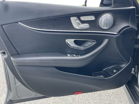 Used 2019 Mercedes-Benz E 300 4MATIC w/ Premium 1 Package image 30