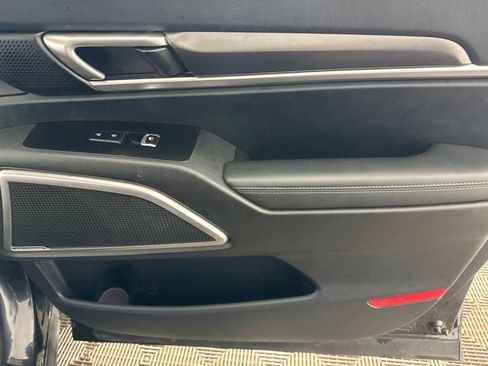 Certified 2025 Kia Telluride S FWD image 21