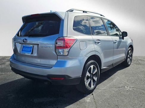 Used 2017 Subaru Forester 2.5i Premium w/ All-Weather Package image 3