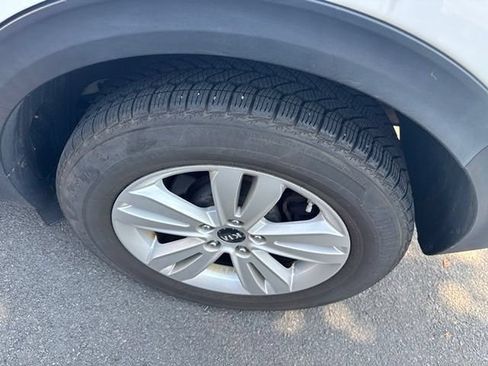 Used 2017 Kia Sportage LX w/ LX Popular Package AWD/4WD image 7