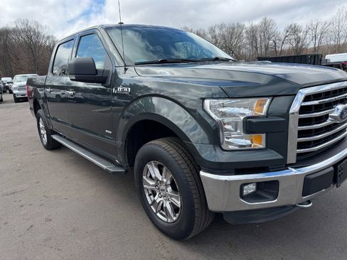 Used 2015 Ford F150 XLT w/ Equipment Group 302A Luxury image 12