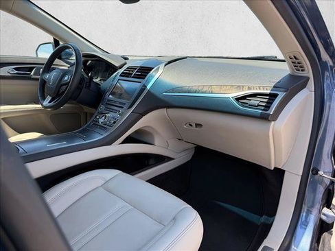 Used 2019 Lincoln MKZ Reserve w/ Reserve Plus Package FWD image 12