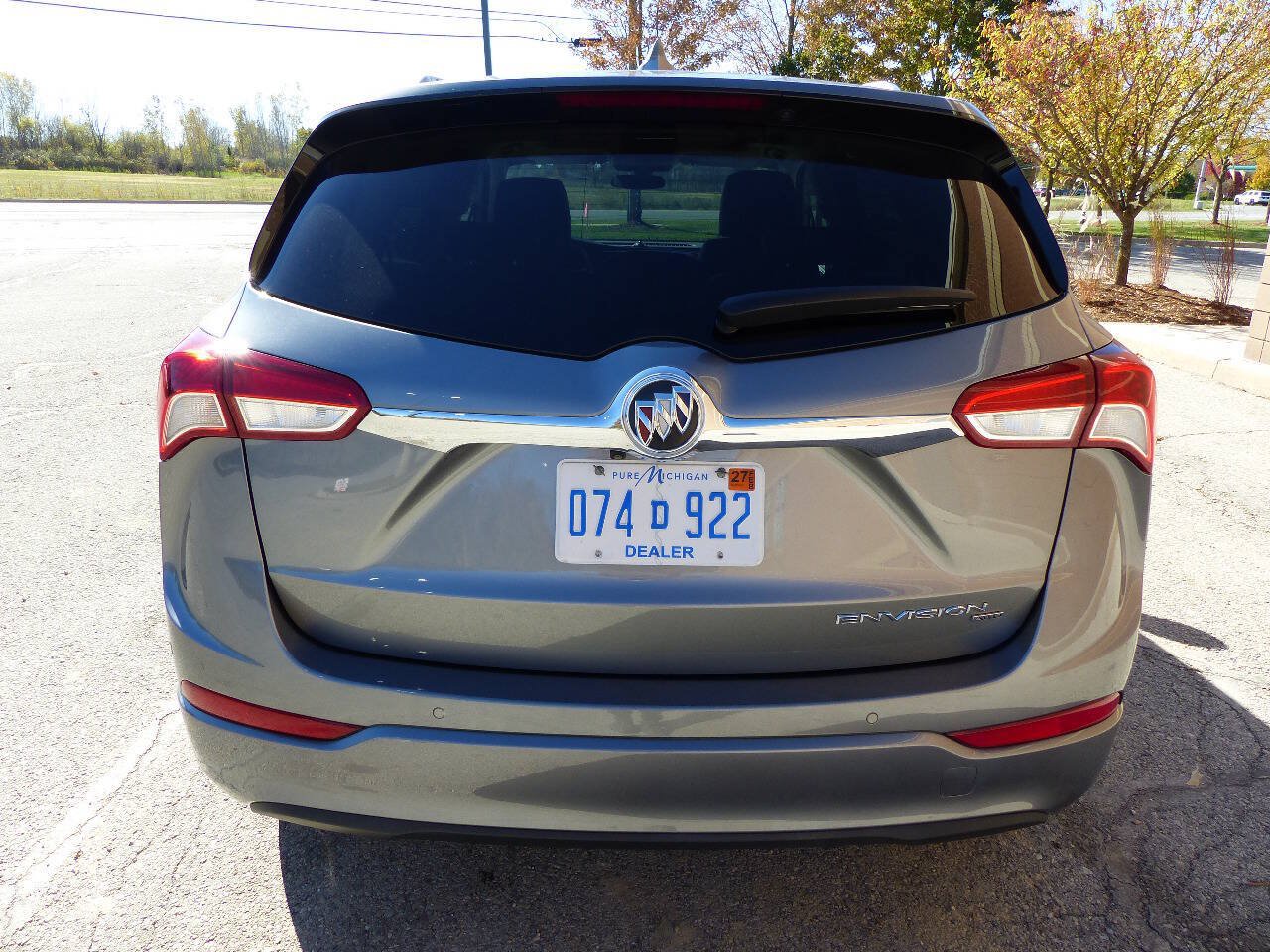 Used 2020 Buick Envision Essence AWD/4WD image 8