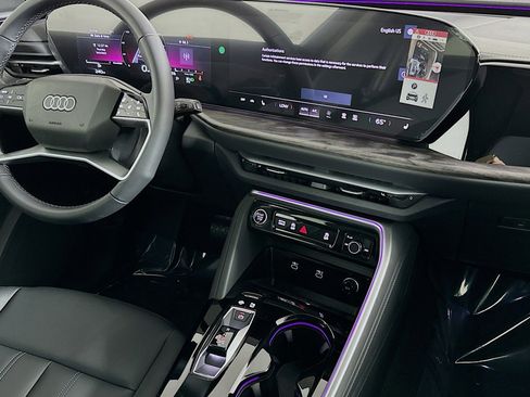New 2025 Audi Q5 Premium image 6