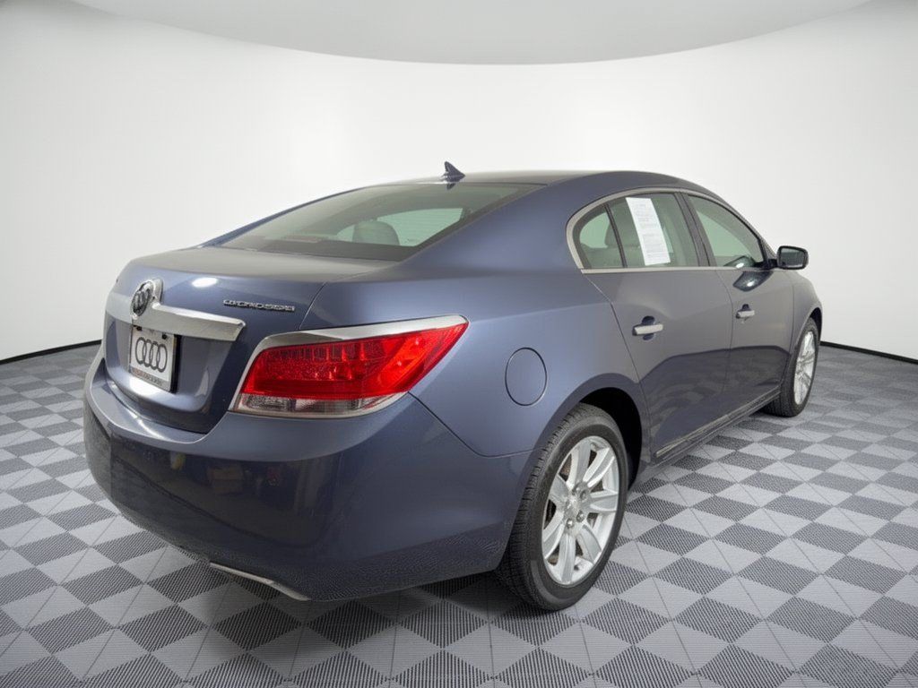 Used 2013 Buick LaCrosse Leather FWD image 9