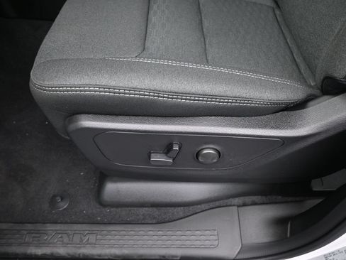Used 2026 RAM 1500 Big Horn AWD/4WD image 15