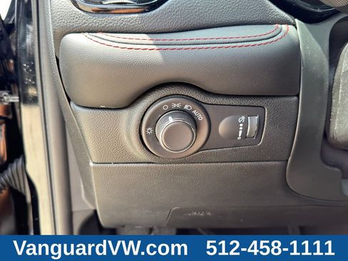 Used 2026 Dodge Durango GT RWD image 22