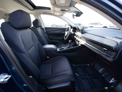Used 2023 Honda Accord EX image 26