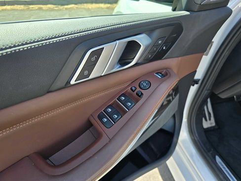 Used 2023 BMW X5 M50i w/ Executive Package image 25