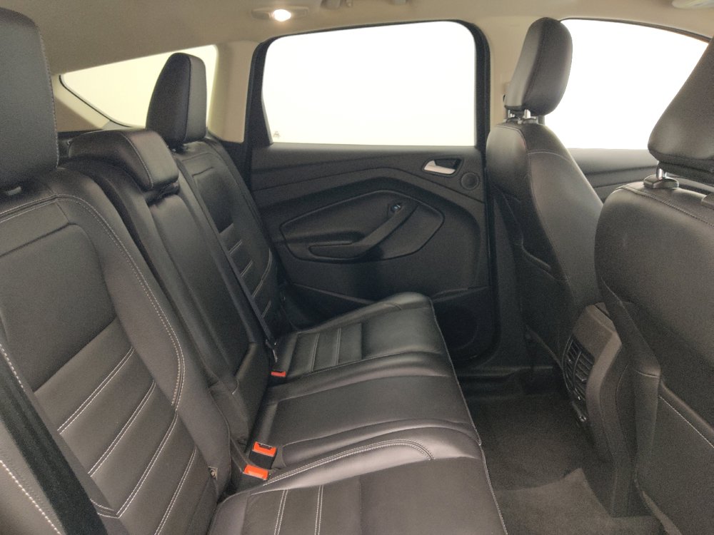 Used 2018 Ford Escape Titanium w/ Ford Safe & Smart Package AWD/4WD image 19