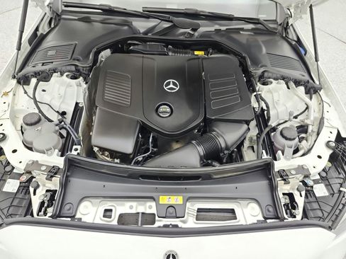 Used 2024 Mercedes-Benz C 300 Sedan image 17