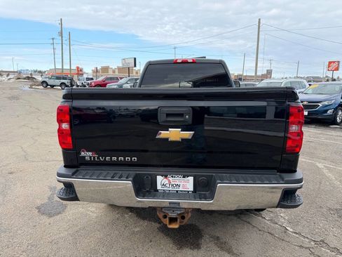 Used 2018 Chevrolet Silverado 2500 W/T w/ Snow Plow Prep Package image 4