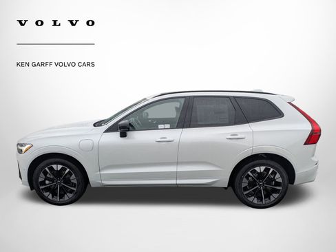 New 2026 Volvo XC60 T8 Plus w/ Protection Package Premier image 7