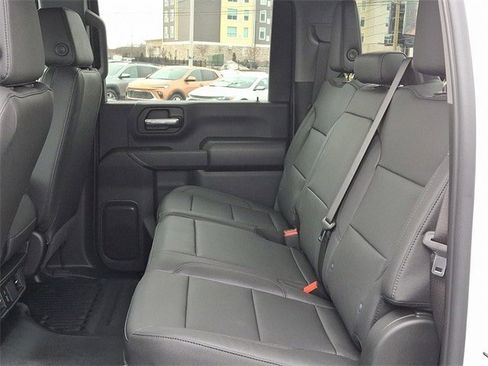 New 2025 GMC Sierra 2500 Pro image 7