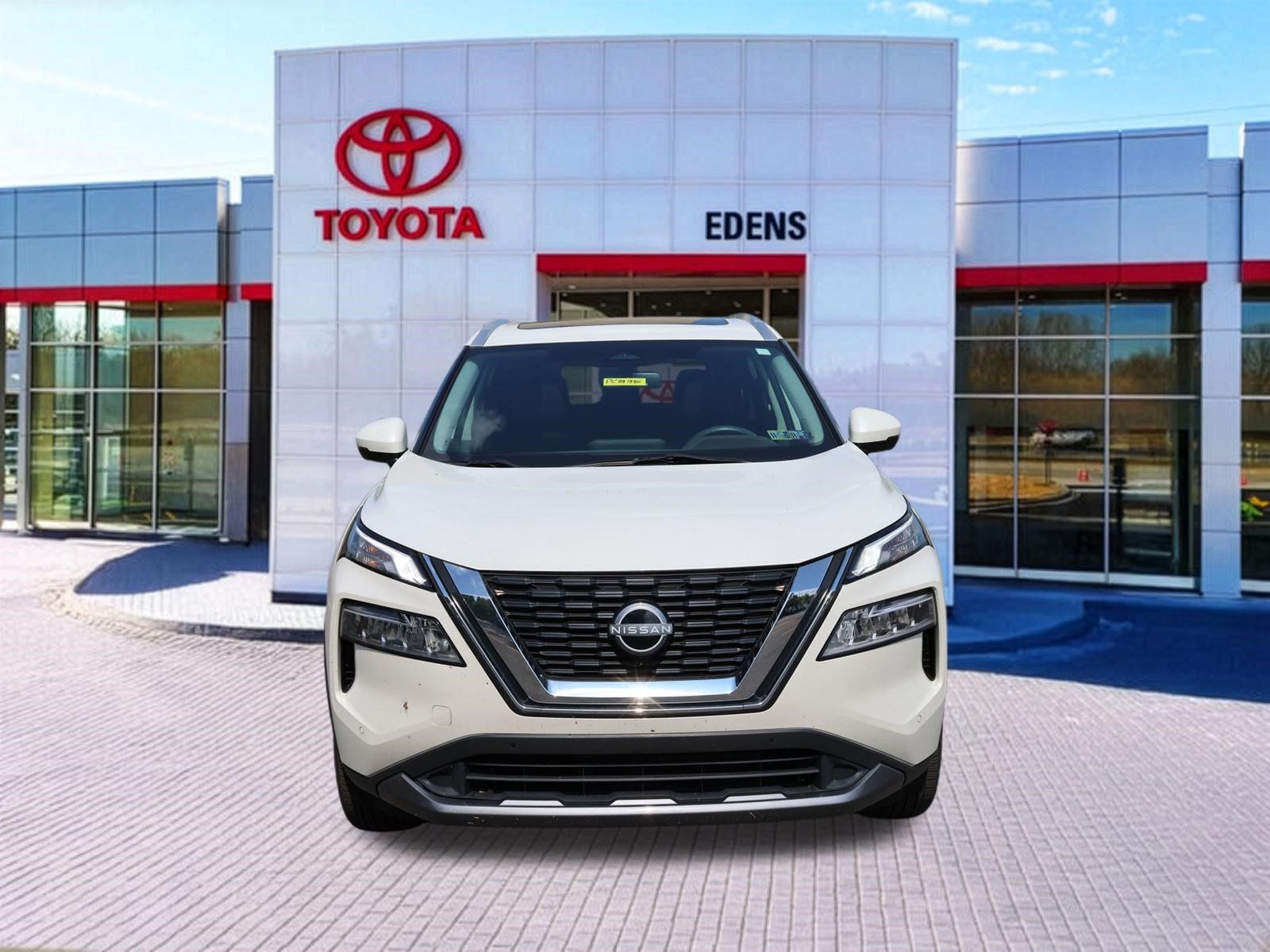 Used 2023 Nissan Rogue SL w/ SL Premium Package AWD/4WD image 12