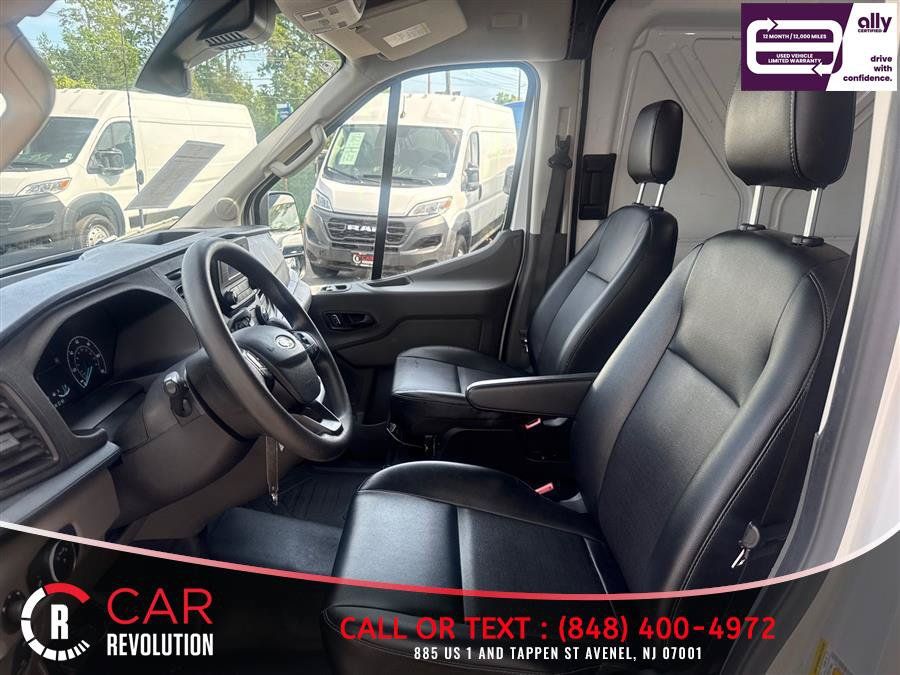 Used 2025 Ford Transit 250 148 High Roof RWD image 10