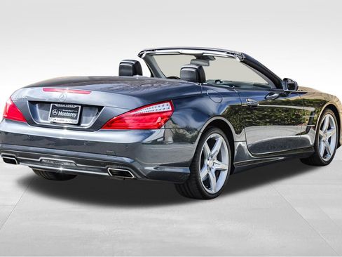 Used 2014 Mercedes-Benz SL 550 image 8