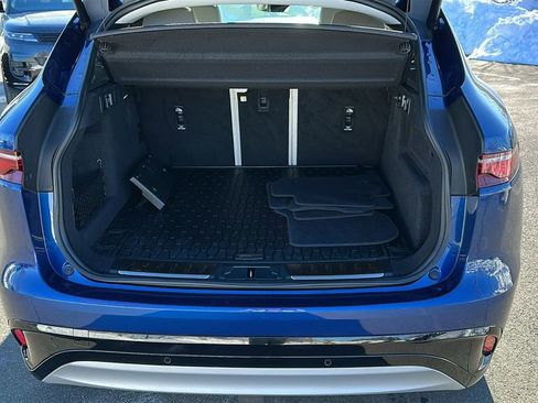 Certified 2022 Jaguar F-PACE S image 25
