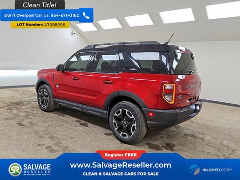 Used 2021 Ford Bronco Sport Outer Banks image 3