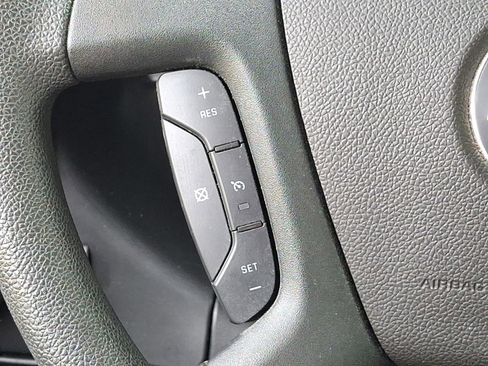 Used 2023 Chevrolet Express 3500 LS image 18