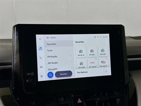 Used 2024 Toyota Corolla SE image 25