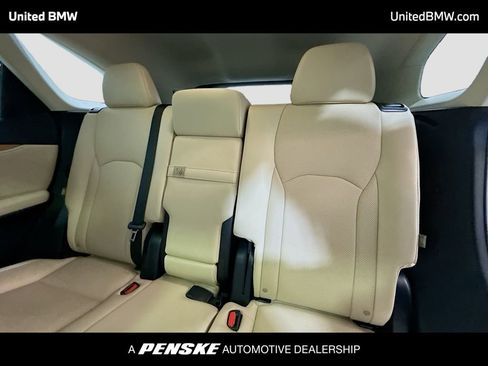 Used 2021 Lexus RX 350L Premium w/ Premium Package image 13