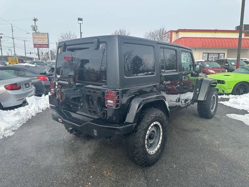 Used 2014 Jeep Wrangler Unlimited Sahara image 5