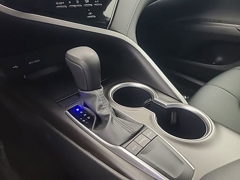 Used 2024 Toyota Camry LE image 36