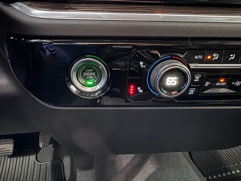 Certified 2022 Chevrolet Silverado 1500 LT image 22