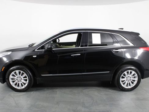 Used 2019 Cadillac XT5 FWD image 11