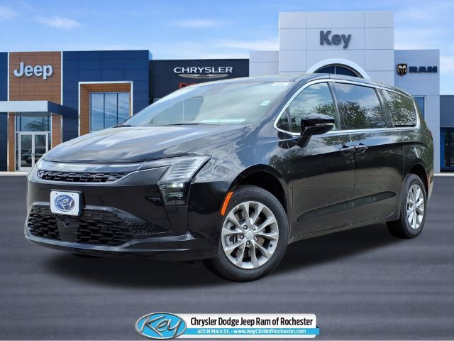New 2027 Chrysler Pacifica Select AWD/4WD image 1