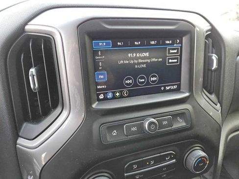 Used 2020 Chevrolet Silverado 1500 Custom w/ Custom Value Package image 19