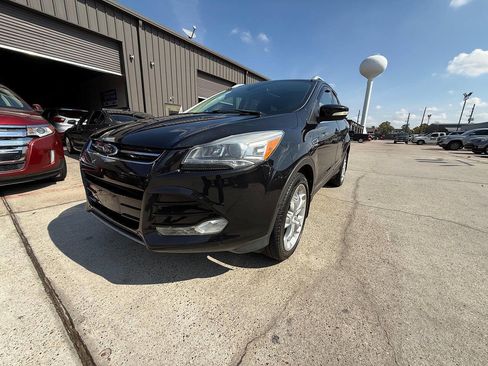 Used 2014 Ford Escape Titanium w/ Equipment Group 401A image 5