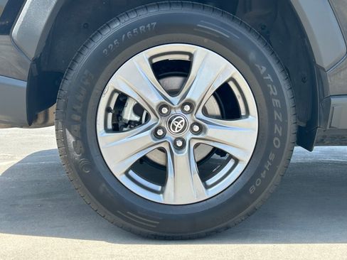 Used 2024 Toyota RAV4 XLE w/ Weather Package AWD/4WD image 7