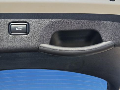 New 2026 Kia Sportage EX image 7