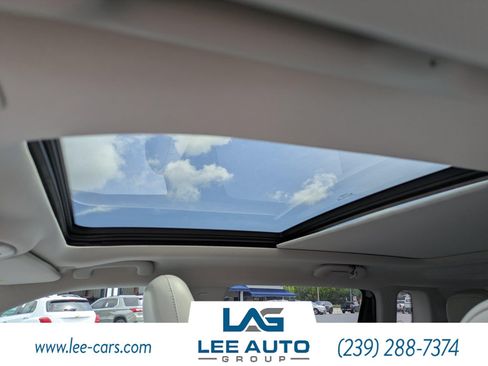 Used 2019 Jeep Compass Latitude w/ Popular Equipment Group FWD image 18