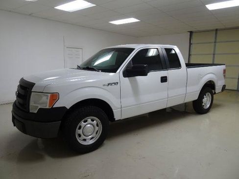 Used 2014 Ford F150 XL w/ Power Equipment Group RWD image 3