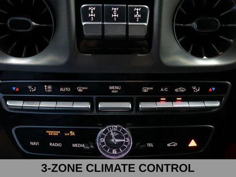 Used 2024 Mercedes-Benz G 550 image 29