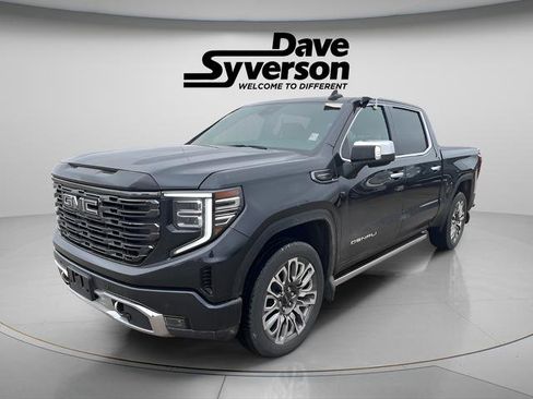 Used 2025 GMC Sierra 1500 Denali Ultimate image 1