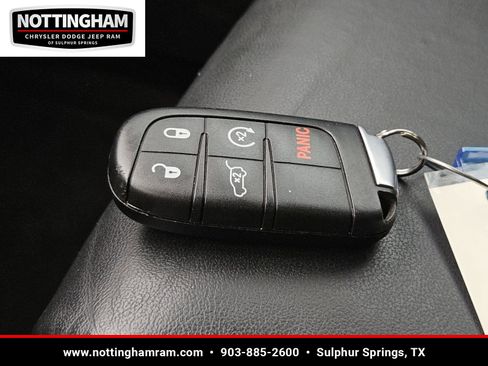 Used 2022 Jeep Grand Cherokee Limited image 36