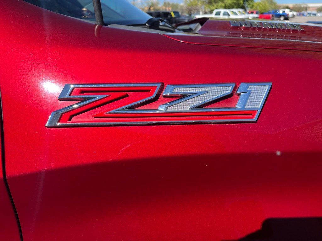 Used 2022 Chevrolet Silverado 1500 RST w/ Convenience Package II AWD/4WD image 6