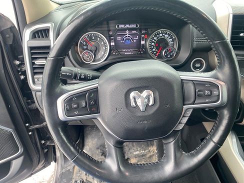 Used 2020 RAM 1500 Laramie image 10