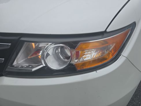 Used 2015 Honda Odyssey EX-L image 32