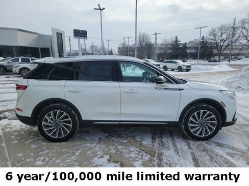 Certified 2023 Lincoln Corsair Reserve w/ Equipment Group 201A image 2