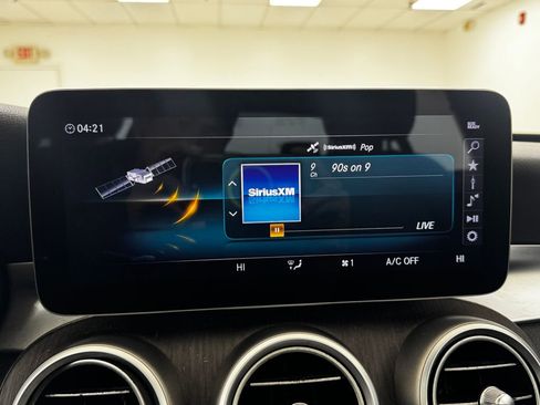 Used 2021 Mercedes-Benz C 300 4MATIC Sedan image 20