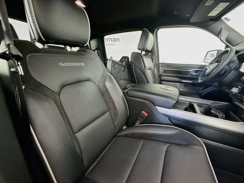 Used 2025 RAM 1500 Laramie w/ Sport Appearance Package AWD/4WD image 27